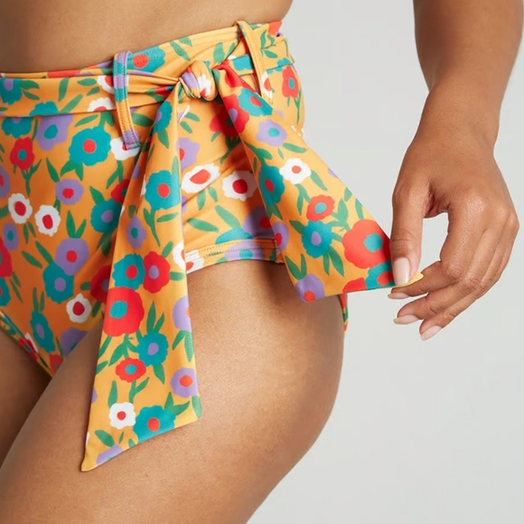 Pippa modcloth retro two peice bathing suit - Picture 4 of 6